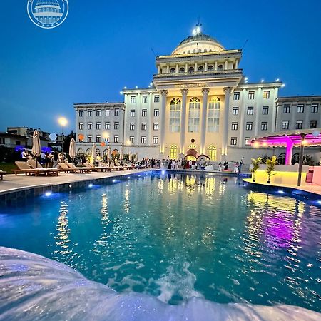 Hotel Colombo Μπεράτ Εξωτερικό φωτογραφία